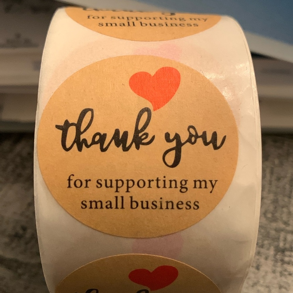 Thank You Sticker Labels 500 labels on roll. Kraft color 1.5”x1.5” NWT